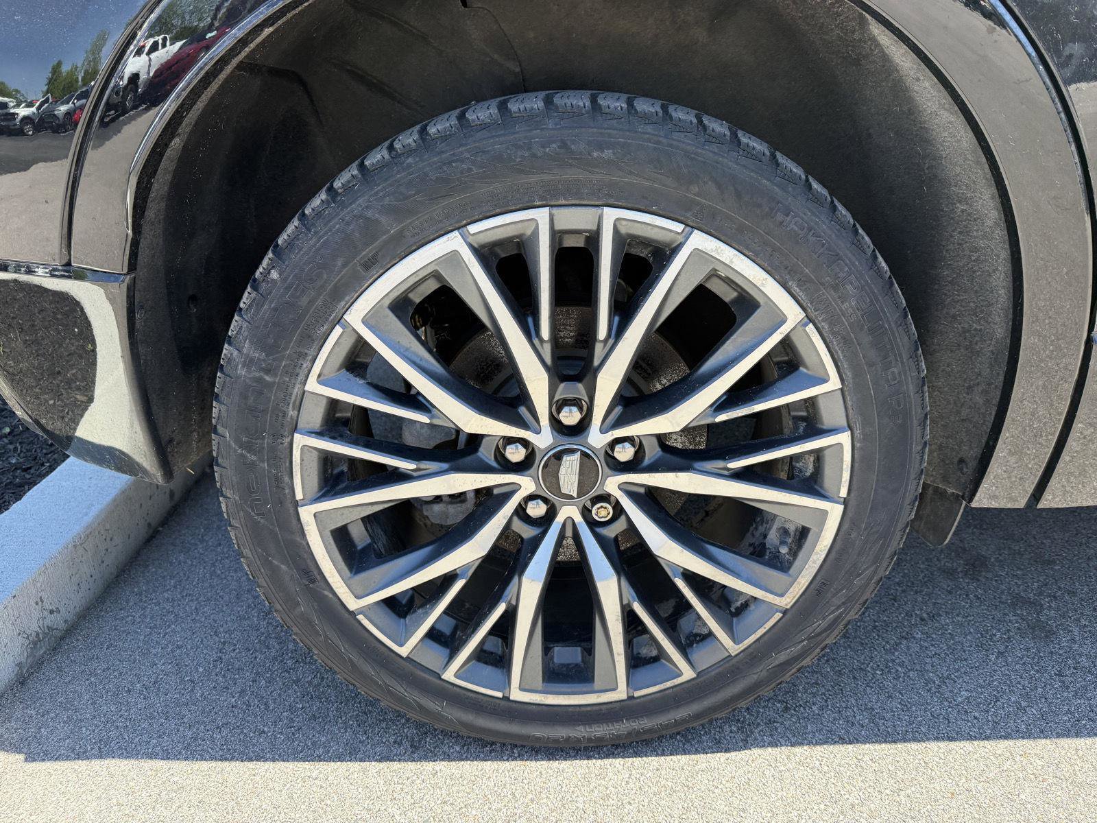Used 2024 Cadillac XT4 Sport AWD/4WD image 13