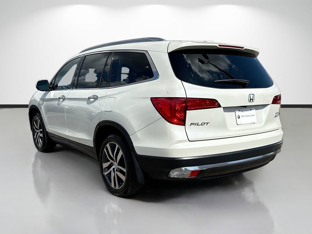 Used 2017 Honda Pilot Elite image 3