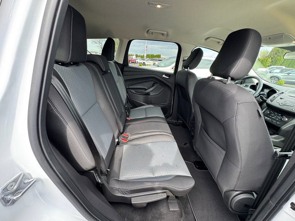 Used 2018 Ford Escape SE image 26