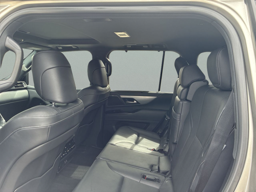 Used 2023 Lexus LX 600 F Sport AWD/4WD image 38