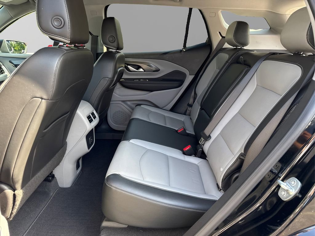 Used 2022 GMC Terrain SLT image 10
