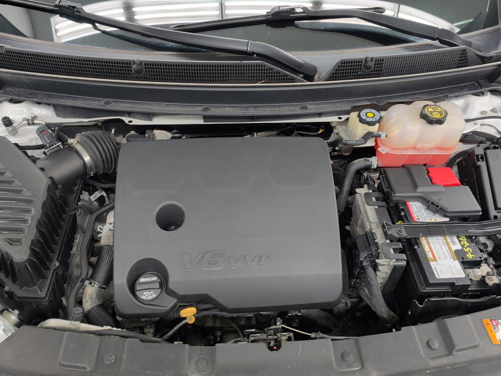 Used 2019 Buick Enclave Essence FWD image 41