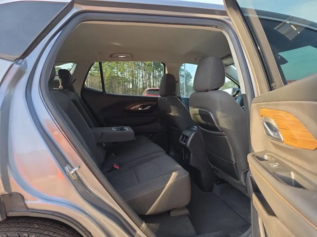 Used 2018 GMC Terrain SLE image 41