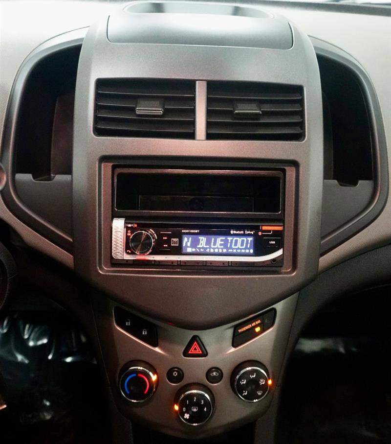 Used 2012 Chevrolet Sonic LS image 15