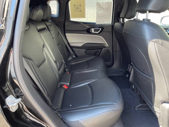 Used 2025 Jeep Compass Limited AWD/4WD image 27