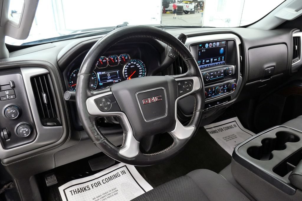 Used 2018 GMC Sierra 2500 SLE w/ SLE Preferred Package AWD/4WD image 12