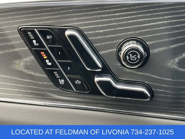 Used 2024 Cadillac Lyriq Sport image 36