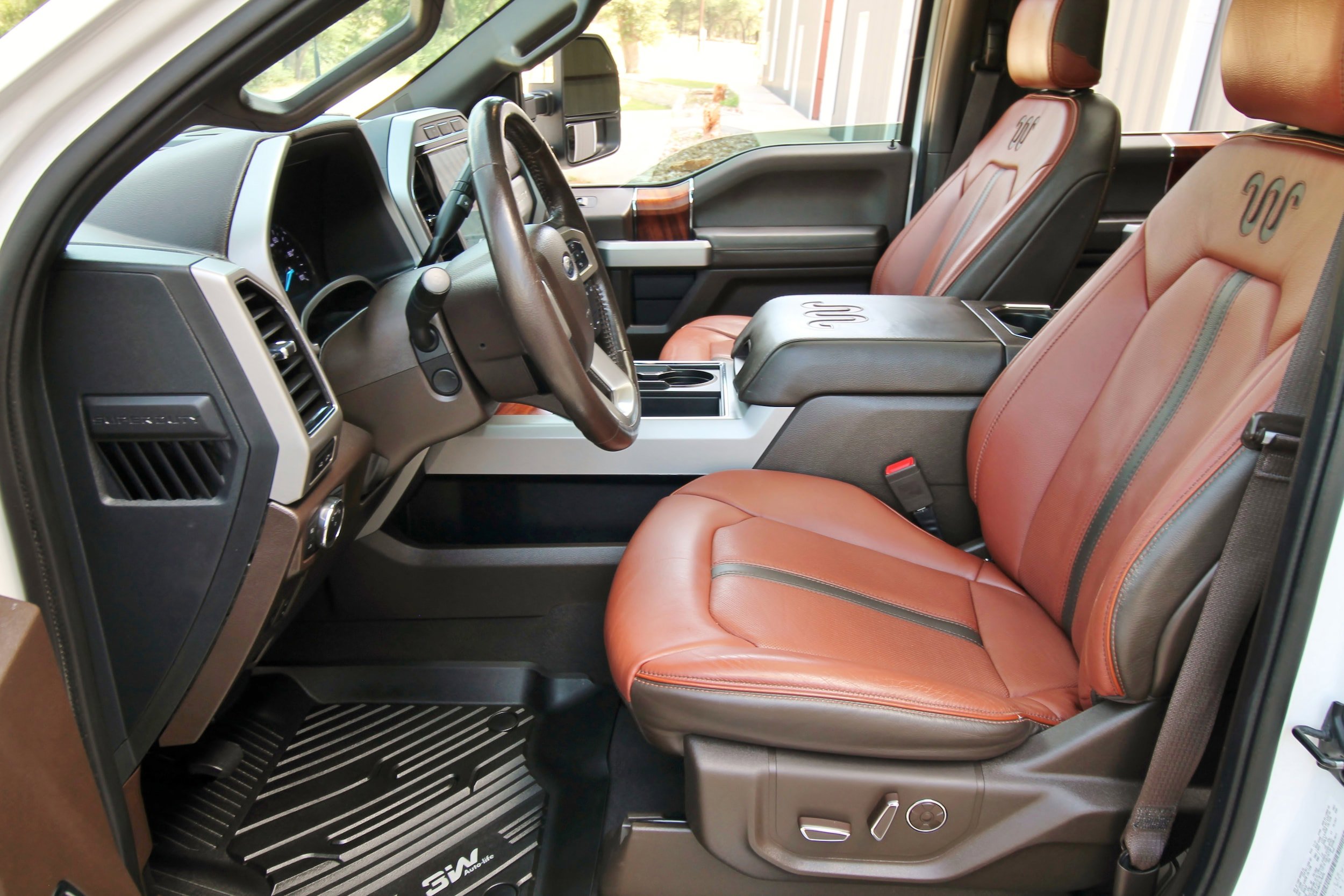 Used 2022 Ford F250 King Ranch w/ King Ranch Ultimate Package AWD/4WD image 24