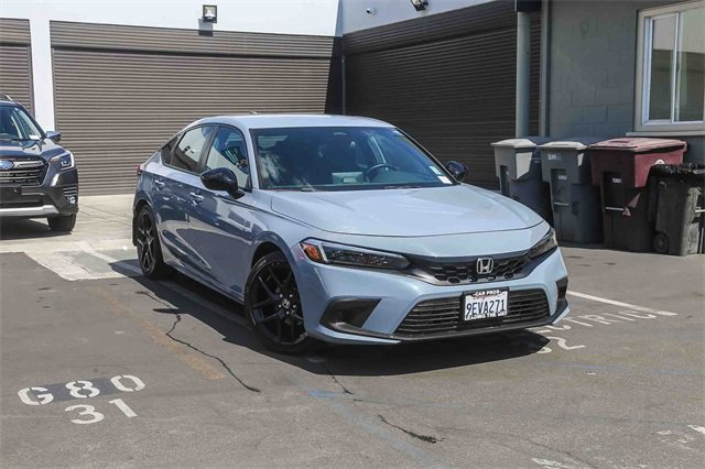 Used 2023 Honda Civic Sport image 2