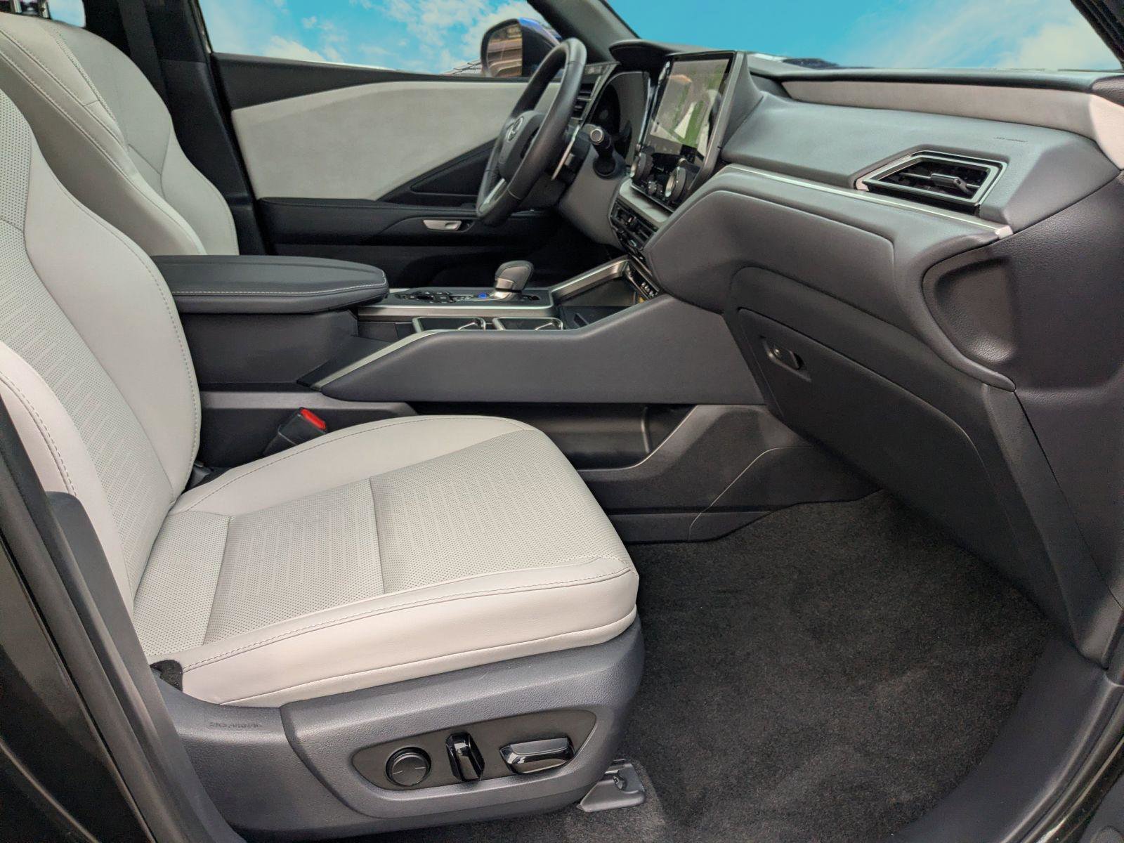 Certified 2025 Lexus TX 350 AWD w/ Technology Package image 20