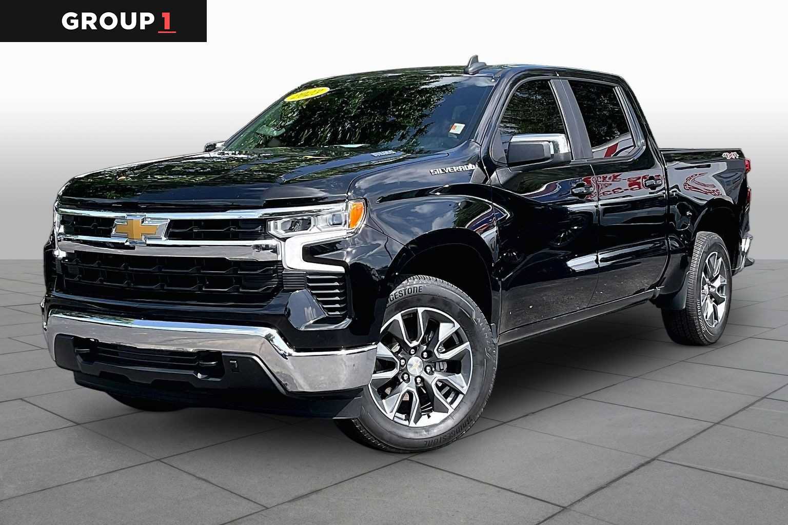 Used 2023 Chevrolet Silverado 1500 LT AWD/4WD image 1