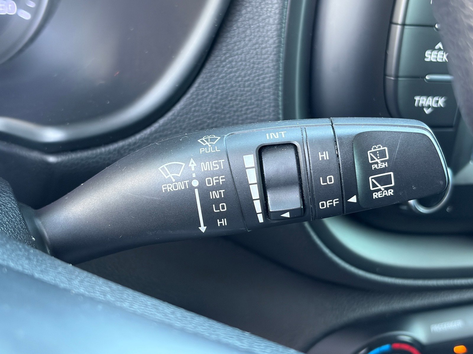 Certified 2020 Kia Soul S FWD image 31