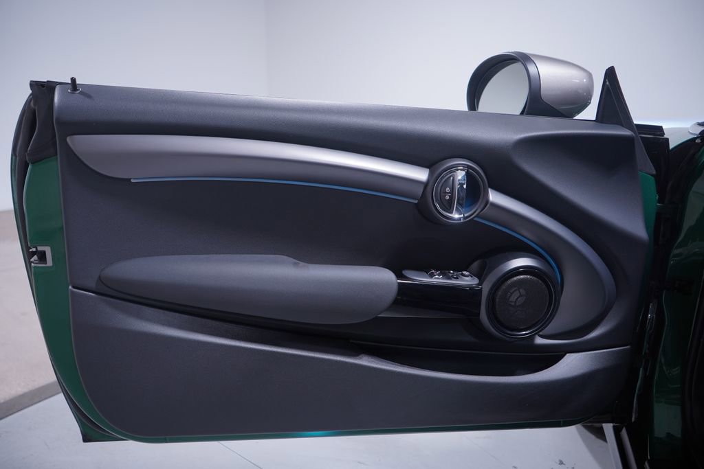 Used 2024 MINI Cooper SE image 13