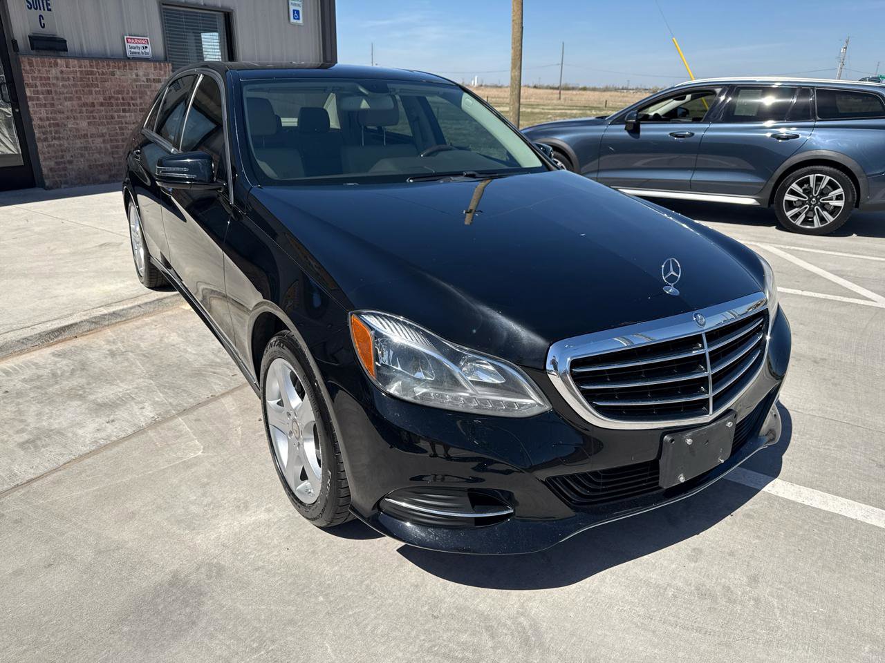 Used 2014 Mercedes-Benz E 250 BlueTEC 4MATIC Sedan image 7