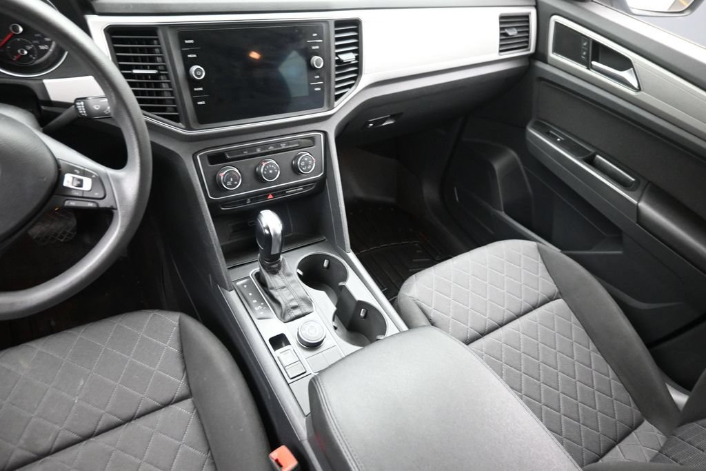 Used 2018 Volkswagen Atlas Launch Edition AWD/4WD image 16