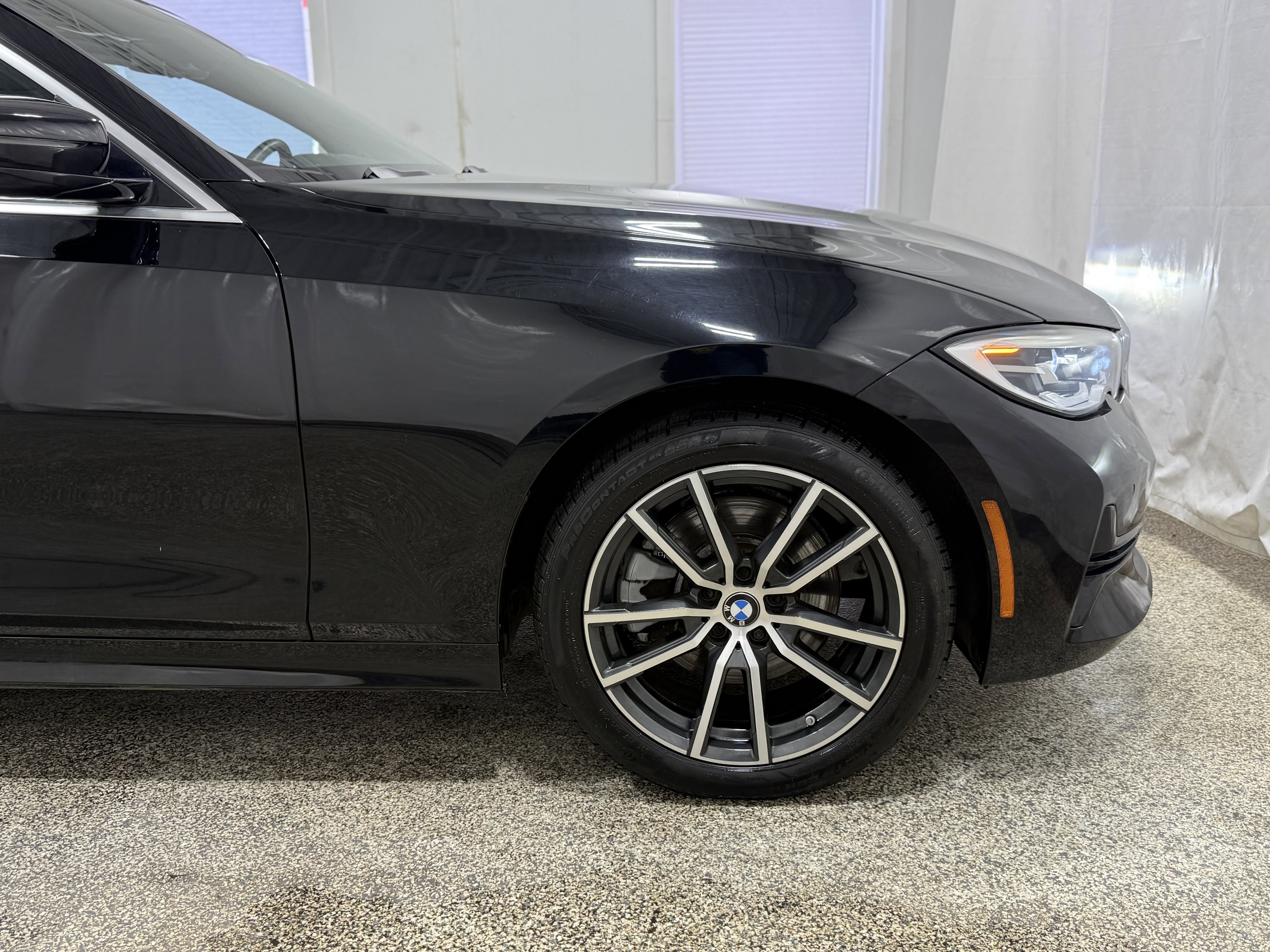 Used 2021 BMW 330i Sedan w/ Convenience Package image 31