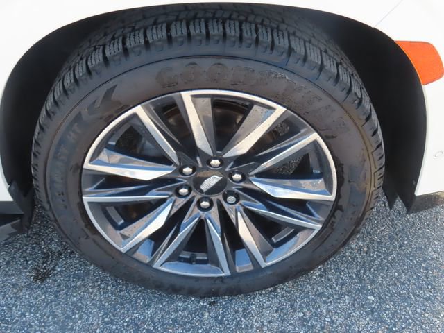 Used 2022 Cadillac Escalade ESV Sport w/ Touring Package image 16