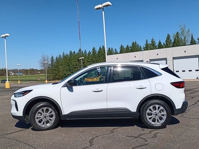 Used 2024 Ford Escape Active w/ Tech Pack #1 AWD/4WD image 24