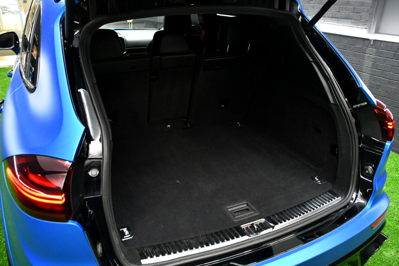 Used 2017 Porsche Cayenne GTS image 46