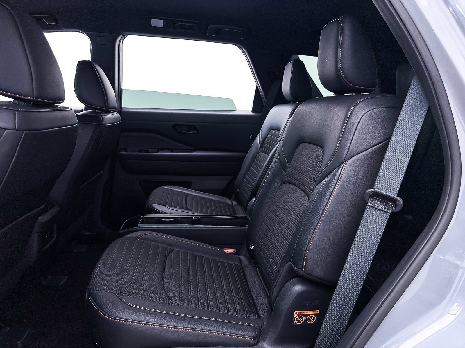Used 2024 Nissan Pathfinder Rock Creek AWD/4WD image 34