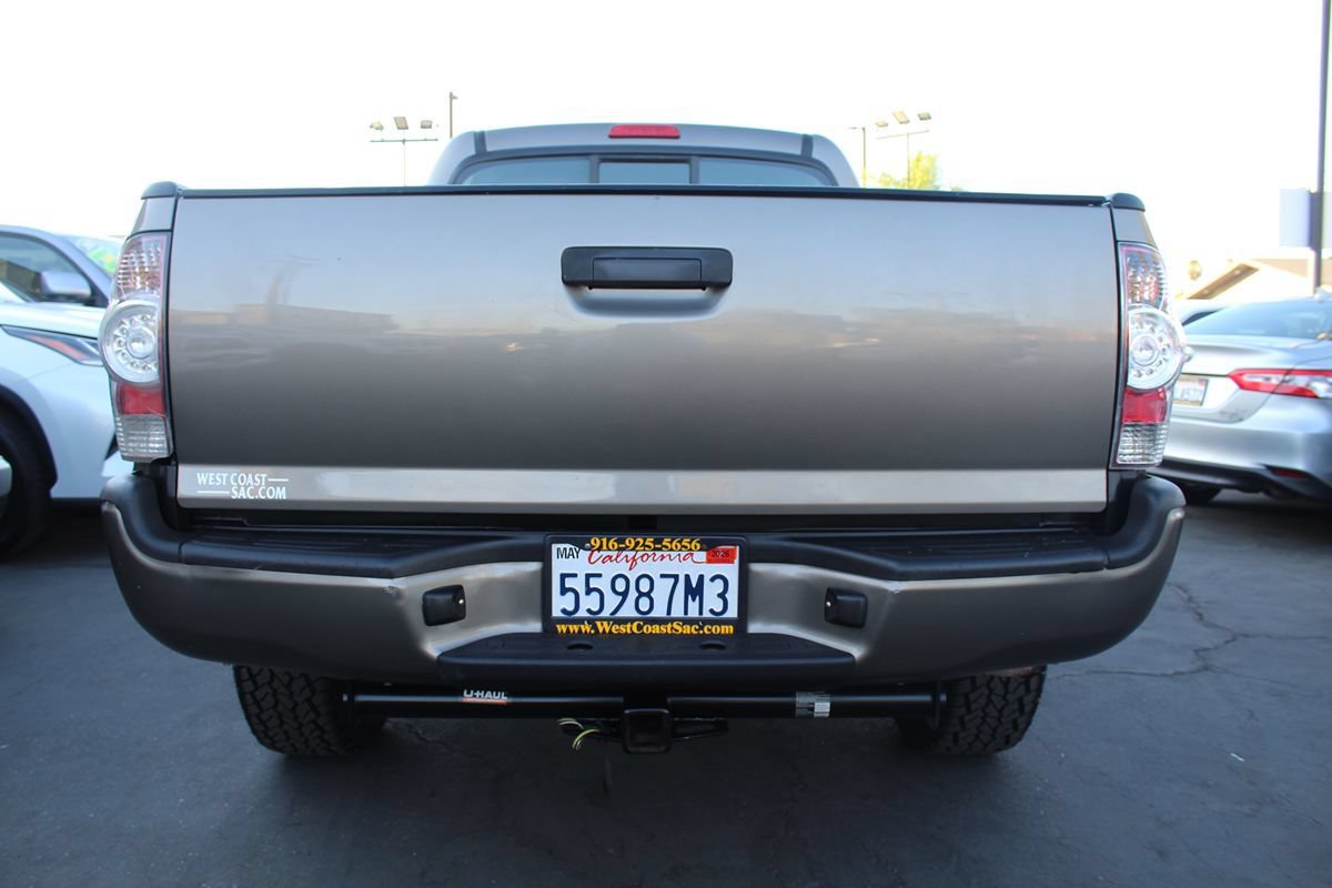 Used 2010 Toyota Tacoma 4x4 Regular Cab w/ Enhancement Pkg image 13