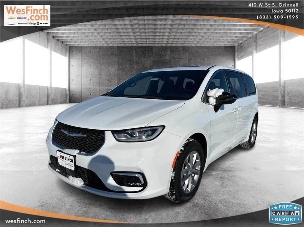 New 2025 Chrysler Pacifica Select image 1