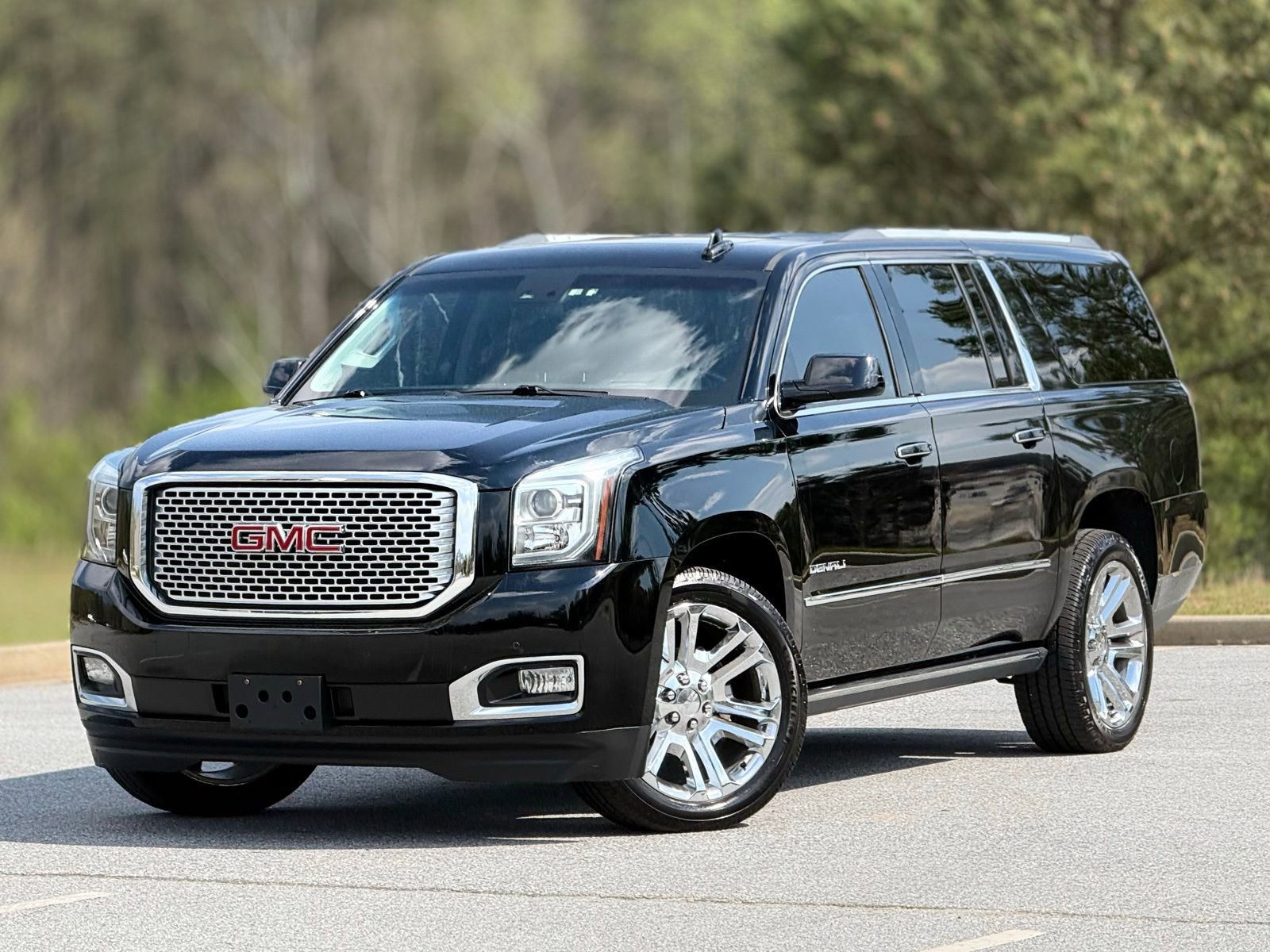 Used 2017 GMC Yukon XL Denali w/ Open Road Package image 8