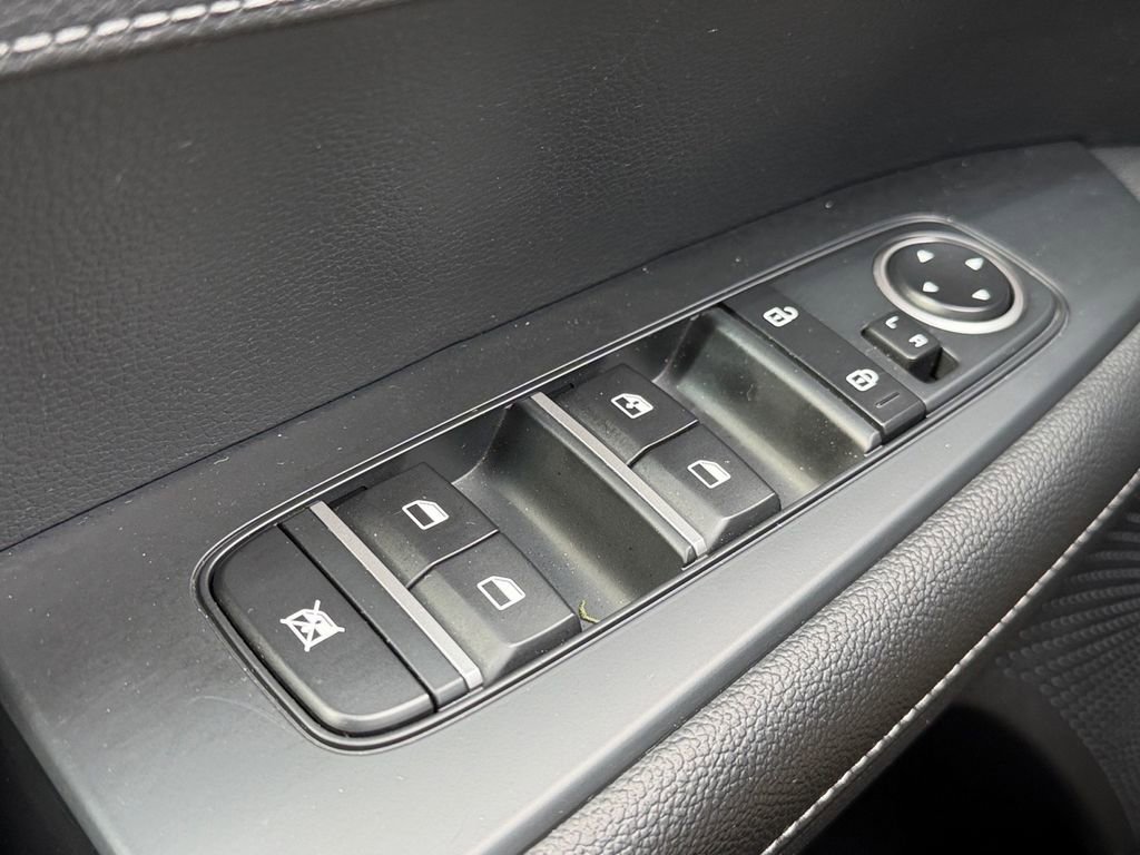 Used 2019 Kia Forte S w/ S Premium Package image 16