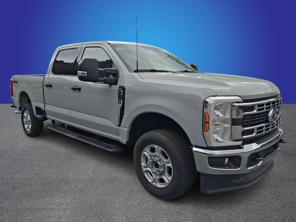 Used 2026 Ford F250 XLT AWD/4WD image 3