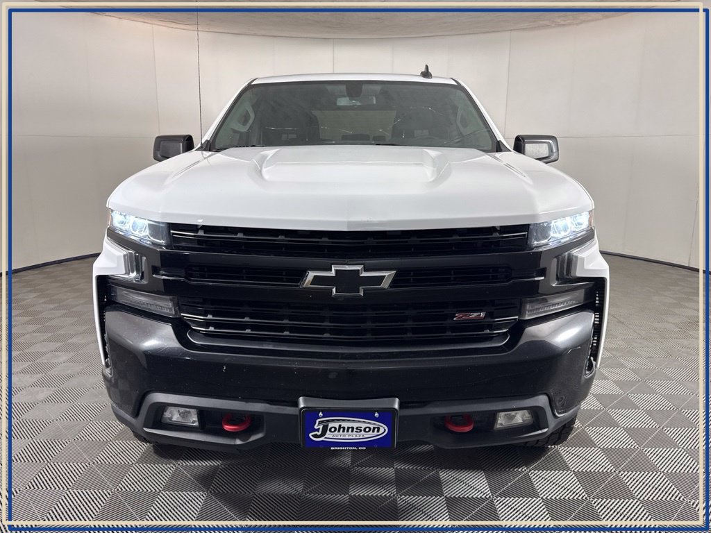 Used 2021 Chevrolet Silverado 1500 LT Trail Boss w/ LPO, Dark Essentials Package AWD/4WD image 3