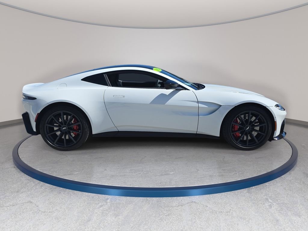 Used 2023 Aston Martin V8 Vantage Coupe image 5