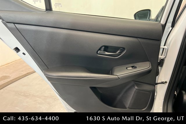 Used 2024 Nissan Sentra SV FWD image 18