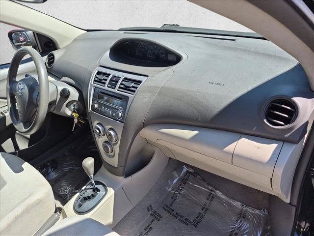 Used 2012 Toyota Yaris Sedan FWD image 19