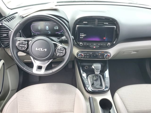Certified 2023 Kia Soul EX FWD image 13