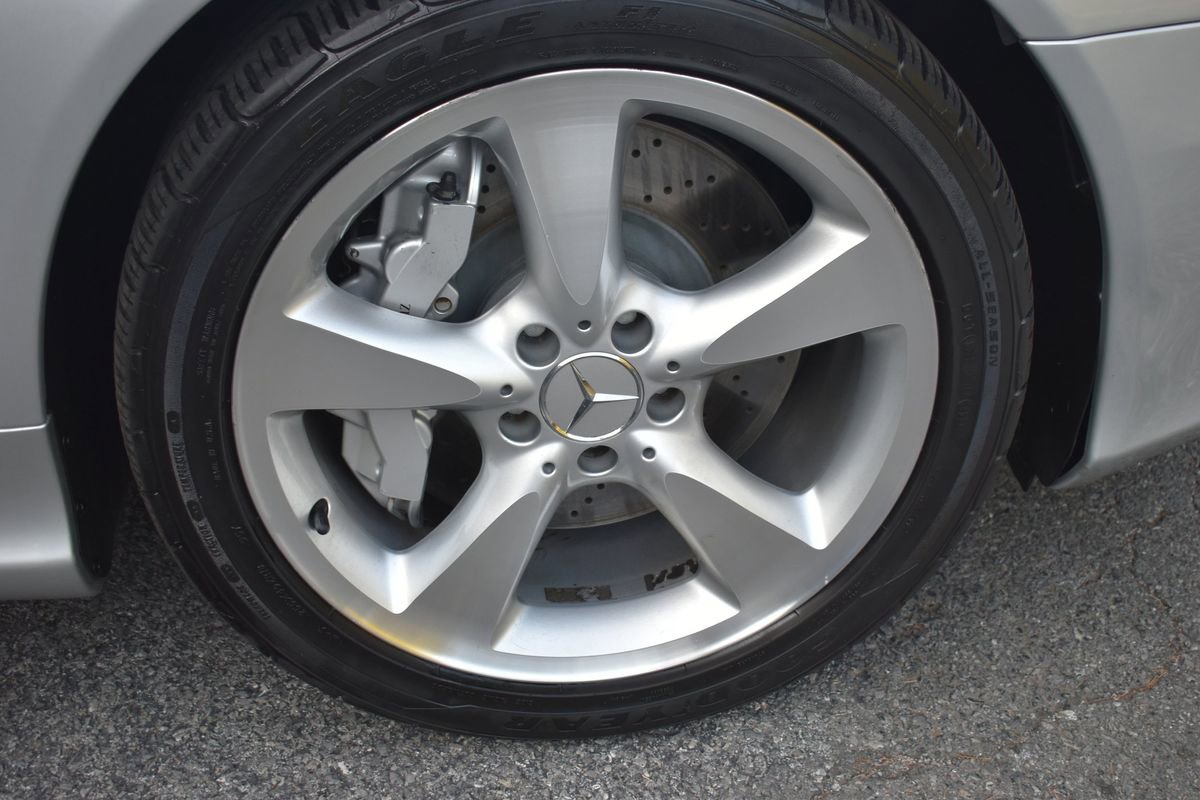 Used 2005 Mercedes-Benz SL 600 image 50