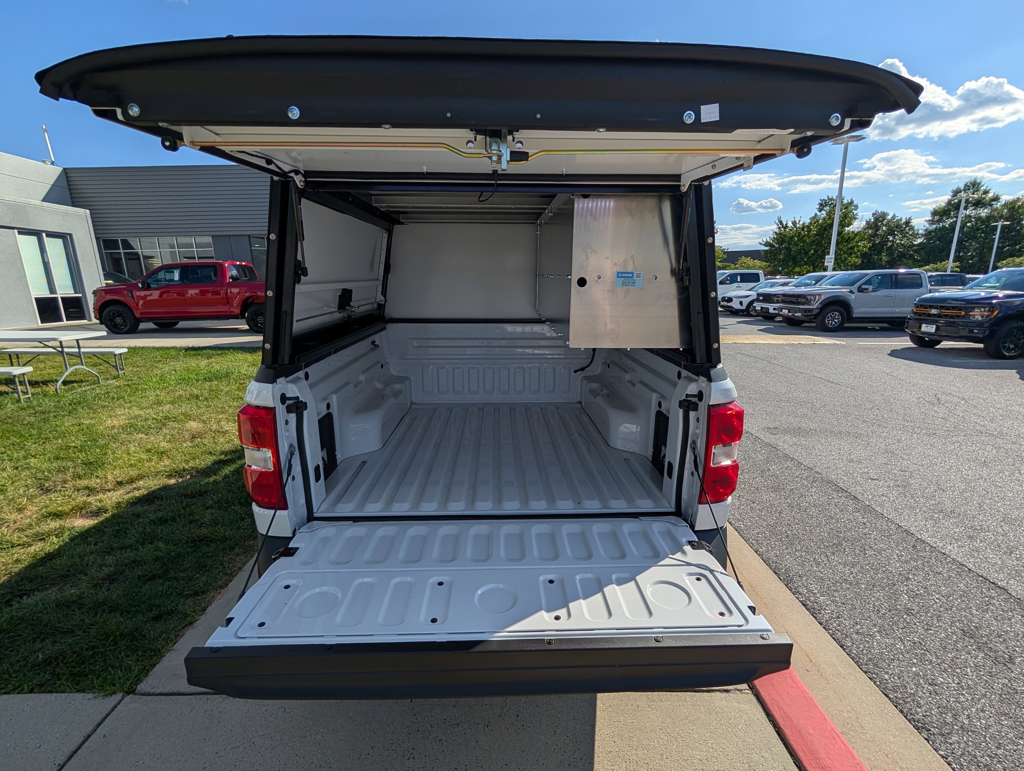 New 2025 Ford Maverick XL w/ Equipment Group 102A image 9