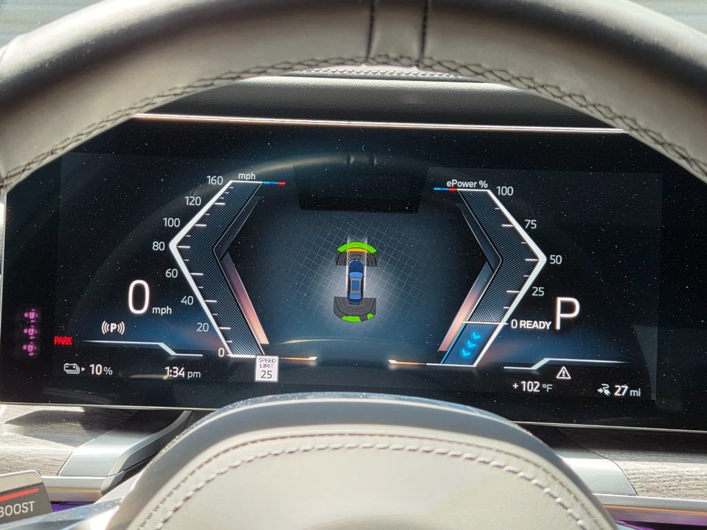 Used 2025 BMW i7 xDrive60 AWD/4WD image 10