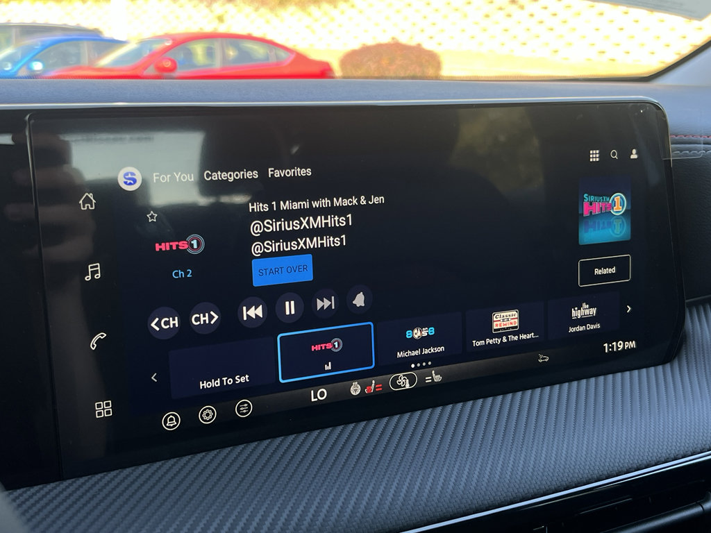 New 2026 Nissan Kicks SR w/ SR Premium Package image 32