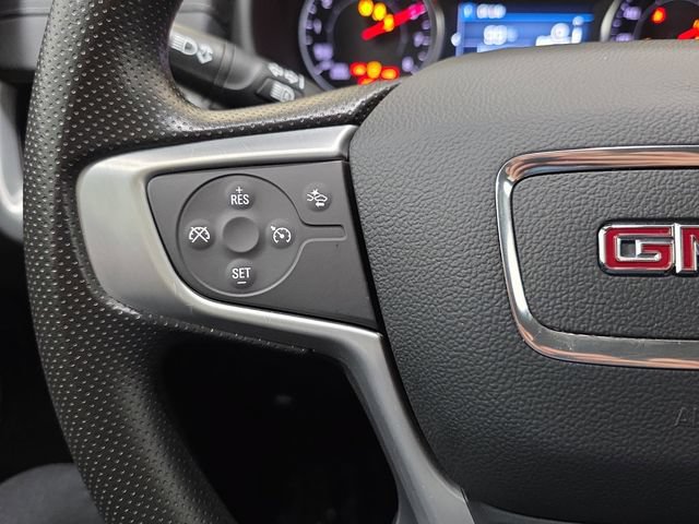 Used 2024 GMC Terrain SLE AWD/4WD image 16