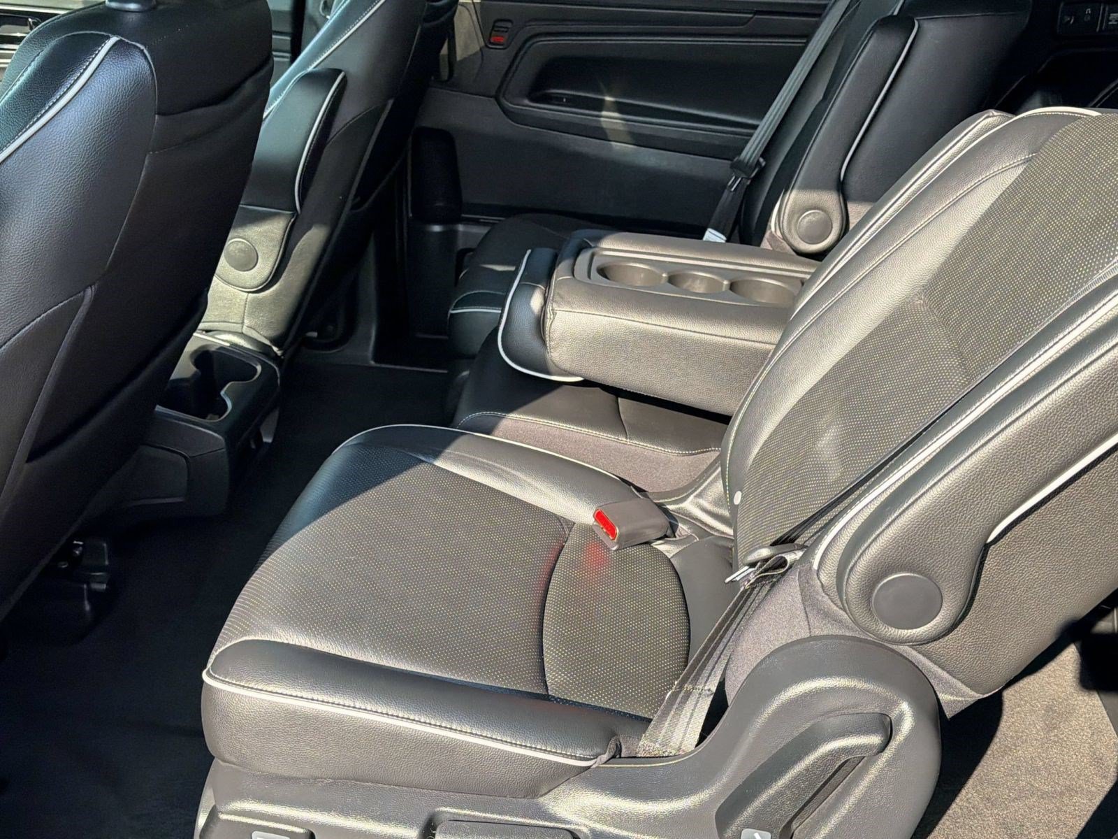 Used 2024 Honda Odyssey Elite image 22