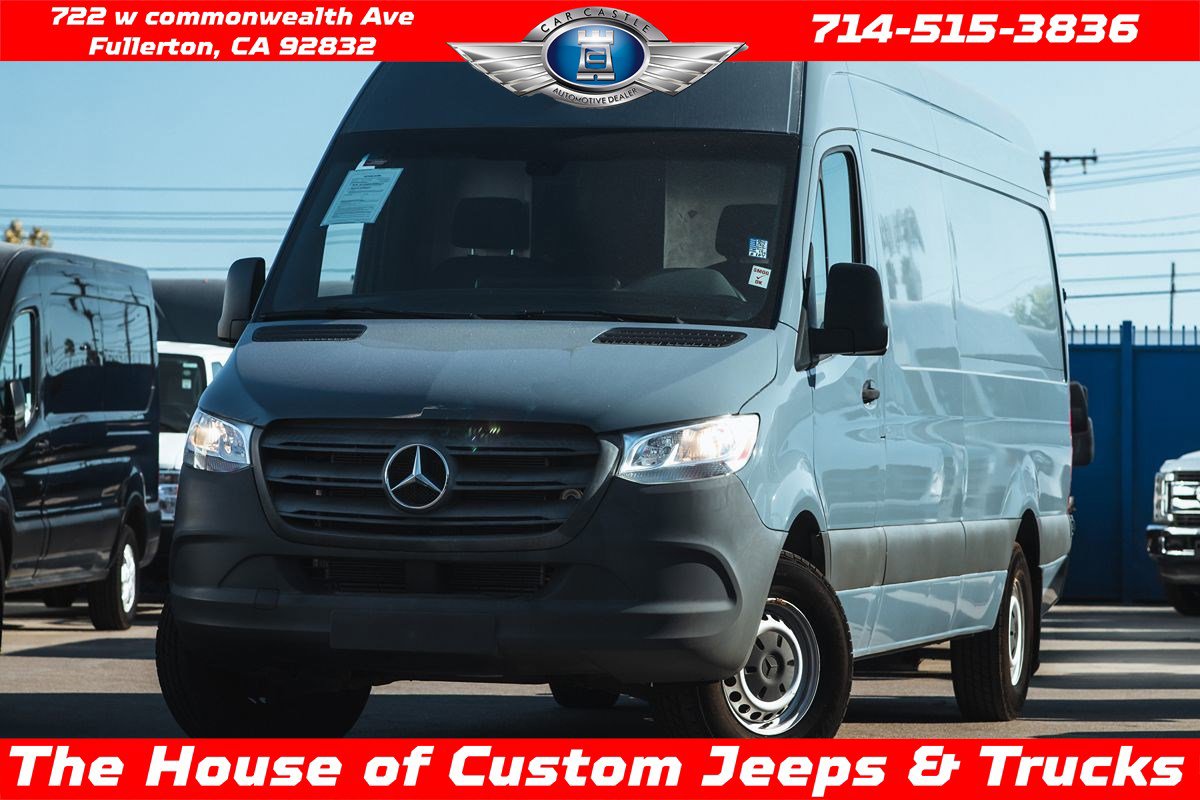 Used 2019 Mercedes-Benz Sprinter 170 image 1