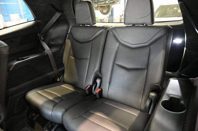 Used 2025 Cadillac XT6 Premium Luxury image 12