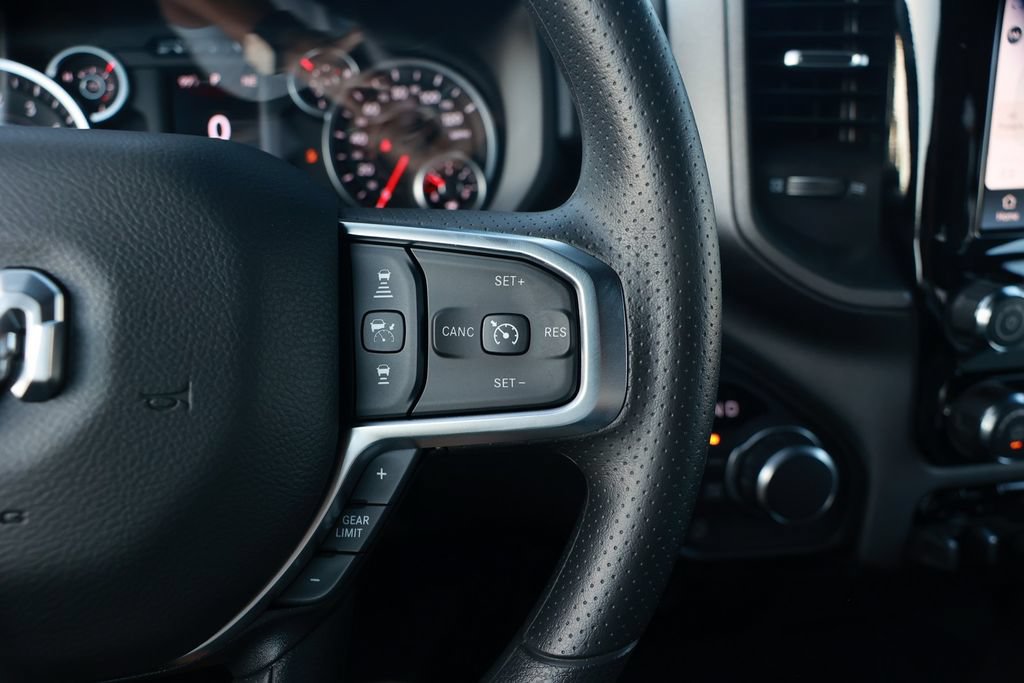 New 2026 RAM 1500 Express AWD/4WD image 19