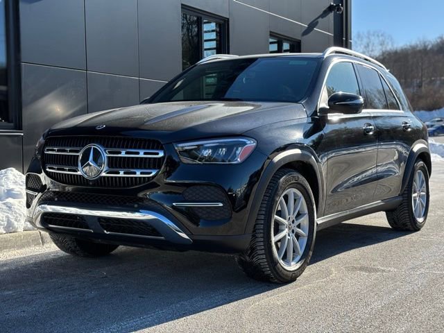 Used 2025 Mercedes-Benz GLE 350 4MATIC image 2