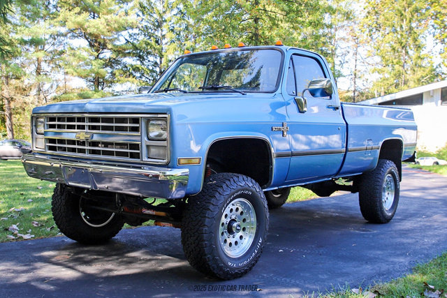 Used 1987 Chevrolet C/K Truck 2500 image 14