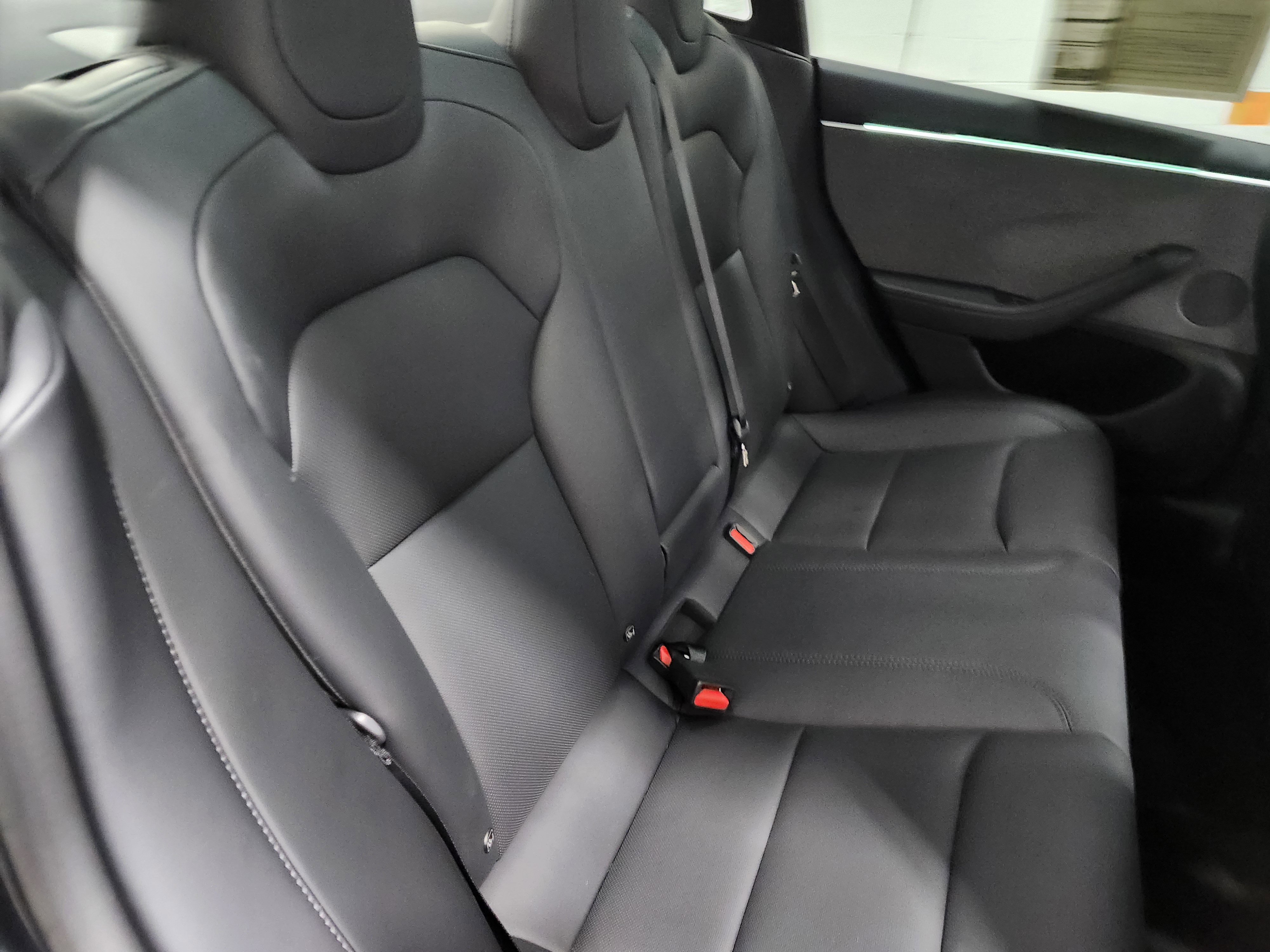 Used 2025 Tesla Model 3 Long Range image 13