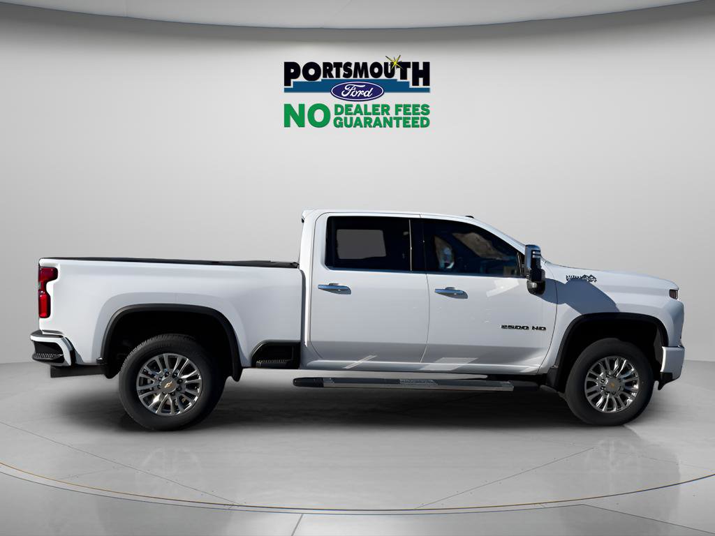 Used 2023 Chevrolet Silverado 2500 High Country w/ Z71 Off-Road Package AWD/4WD image 6