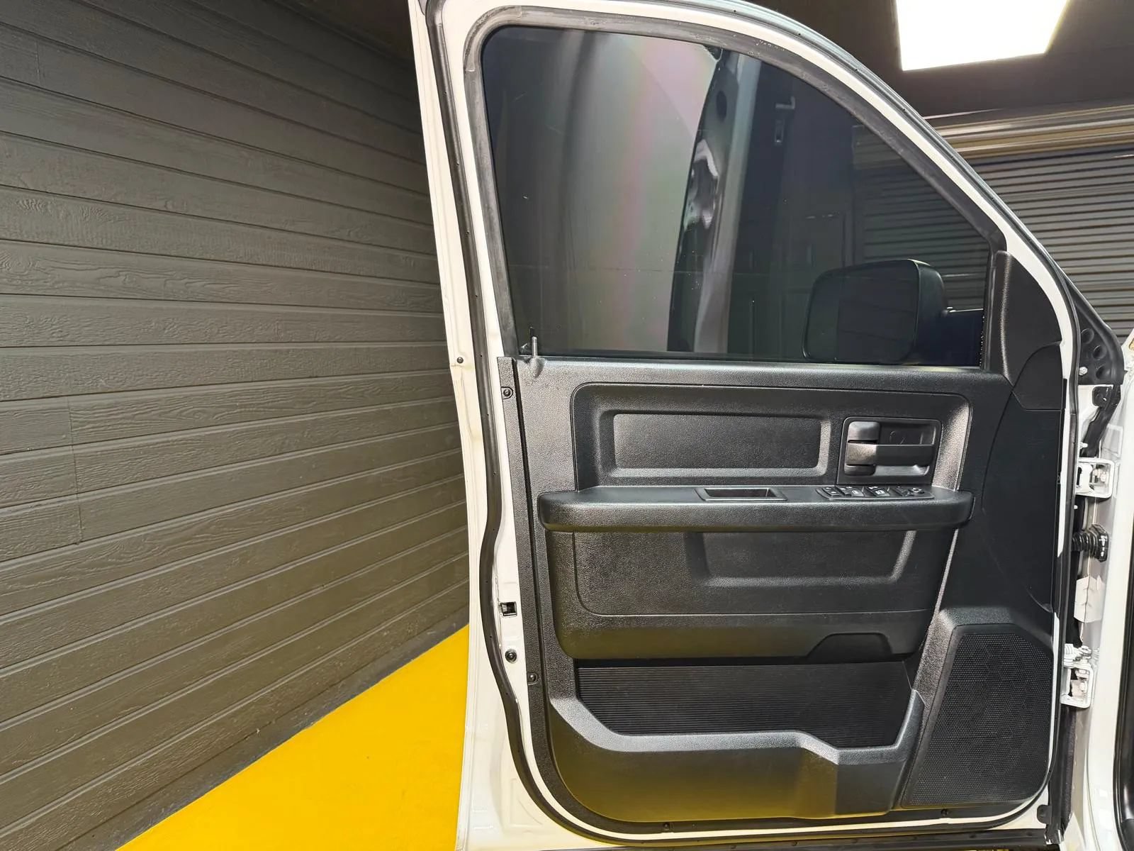 Used 2018 RAM 1500 Tradesman w/ Popular Equipment Group AWD/4WD image 27
