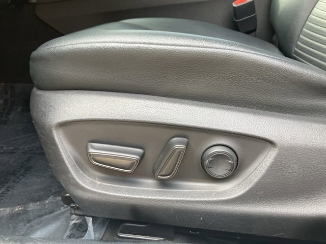 Used 2022 Toyota Camry TRD w/ TRD Package w/JBL Audio image 13