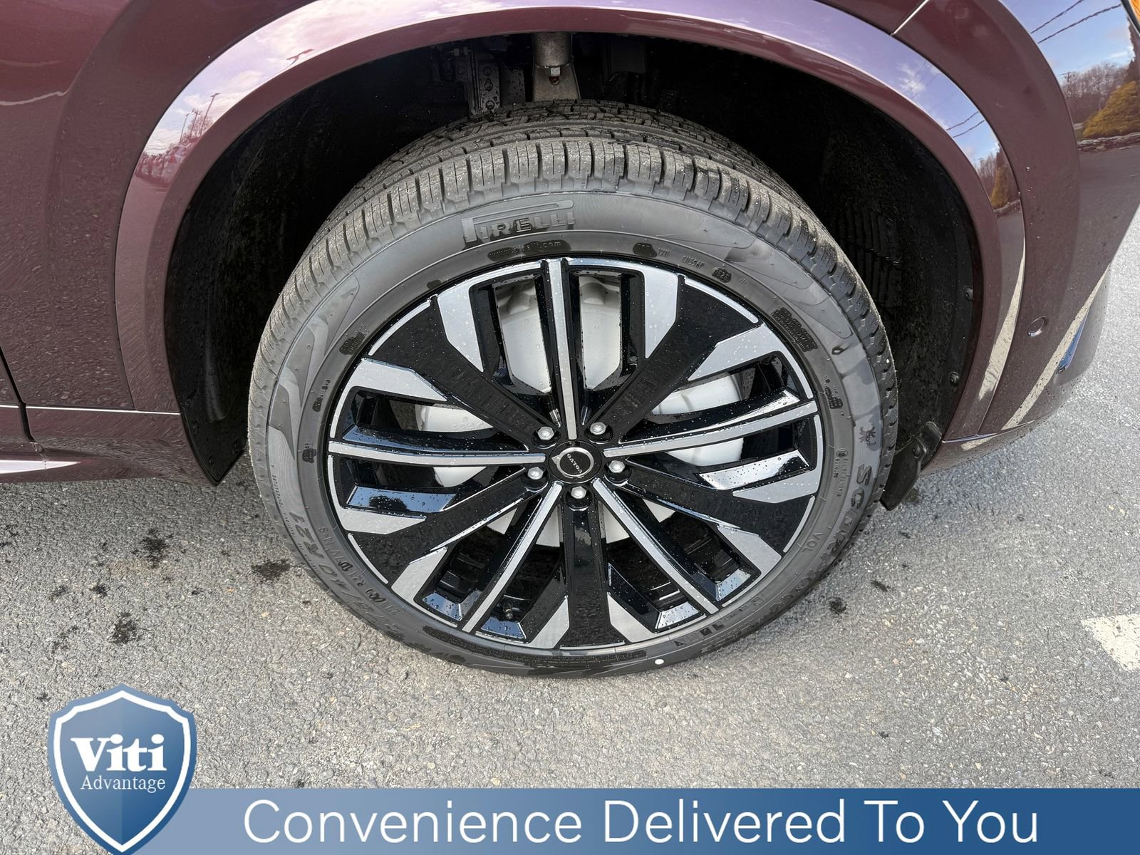 New 2026 Volvo XC90 T8 Plus w/ Protection Package image 10